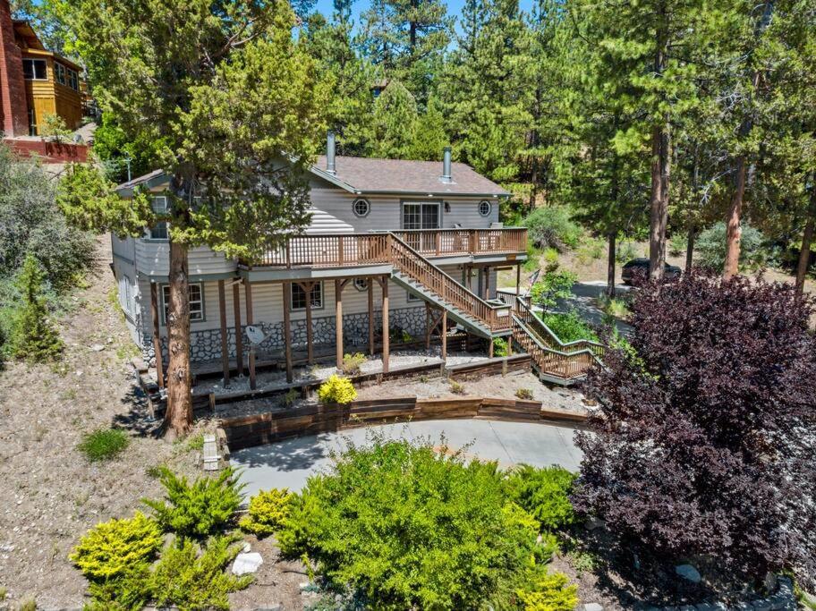 Cozy Cabin Perfect For 2 Families ビッグ・ベアー・レイク エクステリア 写真